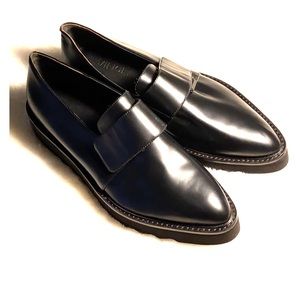 Pointed Toe Platform